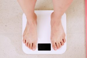 Łatwe odchudzanie, czyli jak gubić kilogramy bez wyrzeczeń